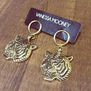 The Latifia Tiger Gold - Vanessa Mooney